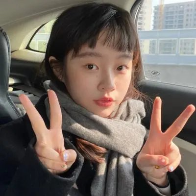 四片羽毛